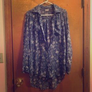 Hollister long flower shirt